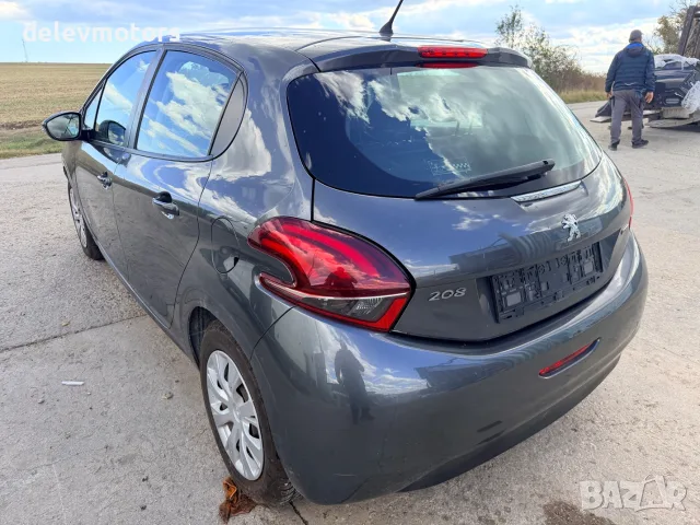 Peugeot 208 1.2 PureTech, двигател HMZ, HM01, 82 кс., 5 ск., 114000 км., 2017г., снимка 6 - Автомобили и джипове - 56231874