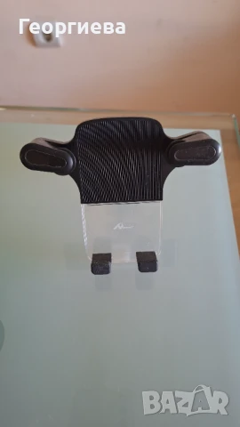 Стойка за моб.телефон за кола, снимка 2 - Аксесоари и консумативи - 51264390