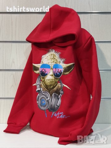 Нов детски суичър с трансферен печат Йода, Star Wars (Междузвездни войни) в червен цвят, снимка 3 - Детски анцузи и суичери - 39173839