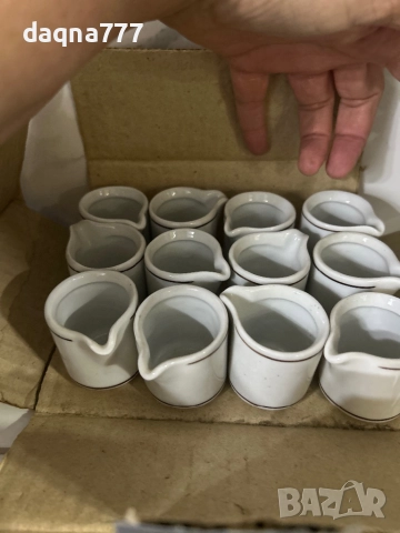 Vintage порцеланови канички за мляко/ сметана Австрия от 70-те години  12 броя