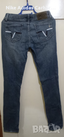 Volcom - оригинални дамски дънки, като нови! , снимка 2 - Дънки - 12210766