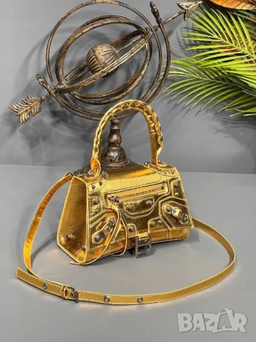 чанти balenciaga , снимка 2 - Чанти - 50672596