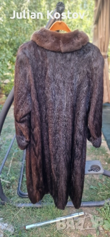 Дълго дамско палто от естествен косъм Нутрия и яка от Норка , снимка 2 - Якета - 51784928