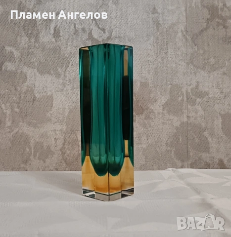 Рядък колекционерски модел Ваза - Мурано техника "Sommerso" , снимка 3 - Антикварни и старинни предмети - 53867532