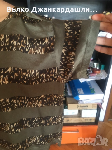 Копринена блуза Escada Sport, размер M/L, снимка 2 - Тениски - 53150754