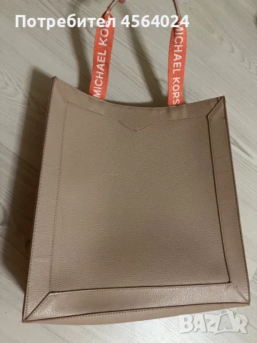 Дамска чанта, снимка 5 - Чанти - 51362153