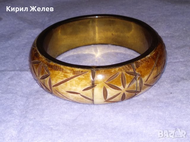 СТАРА БРОНЗОВА ТИБЕТСКА ЕТНОГРАФСКА РЪЧНО ОРНАМЕНТИРАНА РЕТРО ГРИВНА с КАМИЛСКА КОСТ 73781, снимка 8 - Антикварни и старинни предмети - 41202251