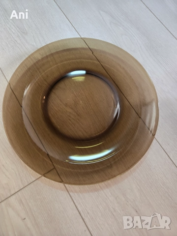 Голяма чиния от ОРИГИНАЛЕН ФРЕНСКИ ДУРАЛЕКС