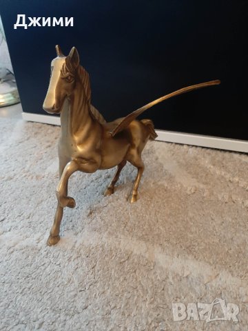 масивен бронзов кон, снимка 8 - Антикварни и старинни предмети - 40530902