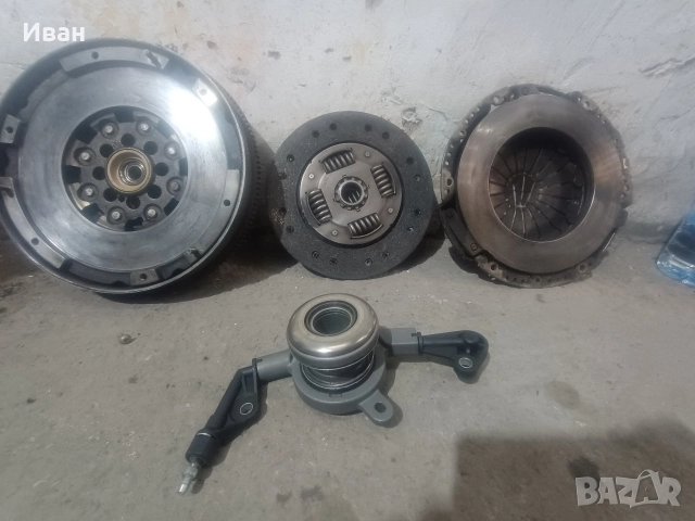 Съединител комплект 2.7cdi, снимка 7 - Части - 52863410