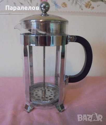 2 пинти/1.13л. PYREX стъкло и хром Френска преса - неизполвана, снимка 4 - Съдове за готвене - 40633792