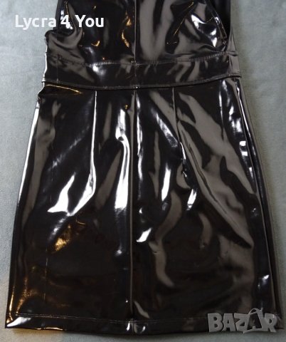 S/M Divided by H&M черна лачена/винил рокля с дълбоко деколте и цип отпред, снимка 14 - Рокли - 42588968