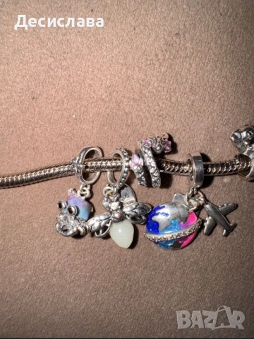 Гривна на Pandora, снимка 3 - Гривни - 53539489