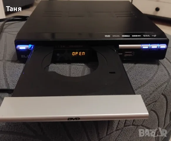 Продавам DVD Elite PV-222USB, снимка 3 - Плейъри, домашно кино, прожектори - 55707888