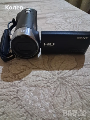 HD Видеокамера Sony HDR CX240E