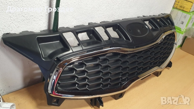 НОВА, оригинална радиаторна решетка (маска) за KIA Ceed II (JD) / Киа Сийд (2013-2015), снимка 6 - Части - 52467387