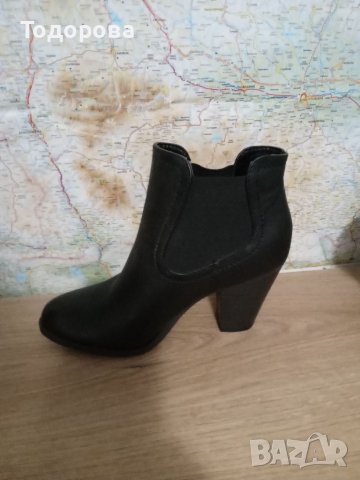 Нови боти 38номер , снимка 2 - Дамски боти - 38888920