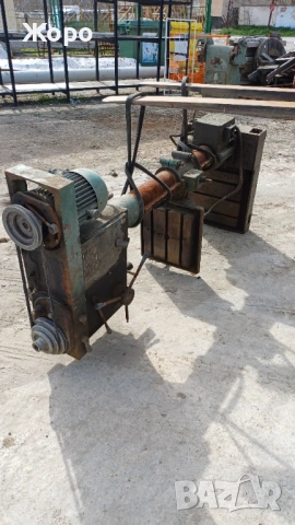 Колонна бормашина , снимка 2 - Други машини и части - 53689006