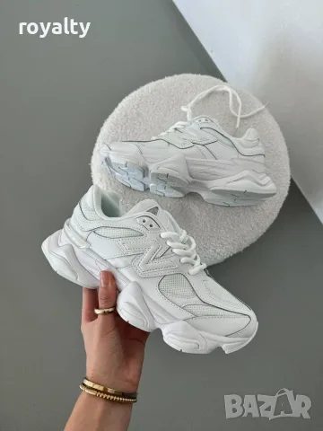 New Balance Triple White Нови Оригинални Дамски Маратонки Ню Баланс с Кутия 