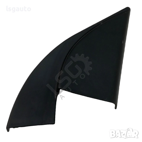 Инериорна лайсна предна дясна врата Hyundai i40 2011-2018 ID: 155584