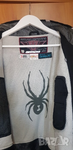 Продавм ски яке, снимка 4 - Зимни спортове - 52943355