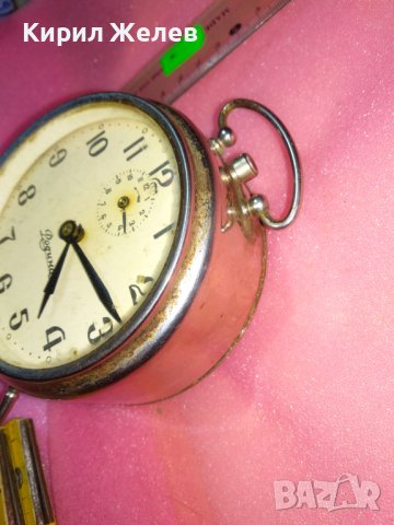 РОДИНА Стар КОЛЕКЦИОНЕРСКИ МЕХАНИЧЕН БЪЛГАРСКИ БУДИЛНИК РАНЕН СОЦ НРБ 43686, снимка 14 - Антикварни и старинни предмети - 44466494