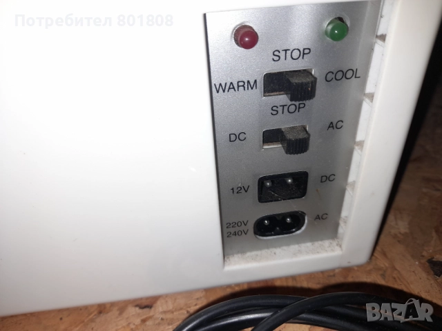 Мини хладилник 12V / 220V, снимка 3 - Хладилници - 51897249