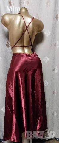М Дълга сатенена нощница в бордо , снимка 5 - Нощници - 48265248