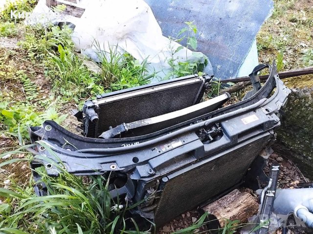 Маска - очиларка за радиатори на Ауди А 4 Б 5