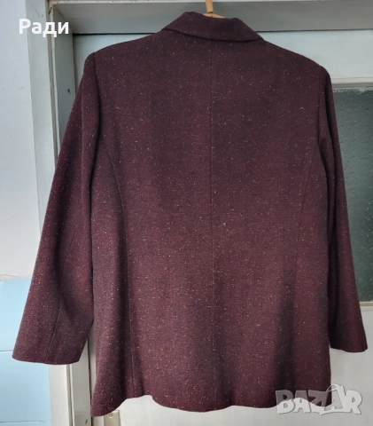 Продавам дамски костюми сив червен и кафяв вълнени, снимка 12 - Костюми - 39214564