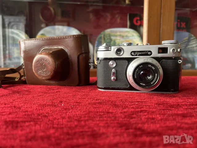 лентов фотоапарат Зоркий-6 (Zorki-6) с обектив Индустар-50 (Industar-50) 3.5/50