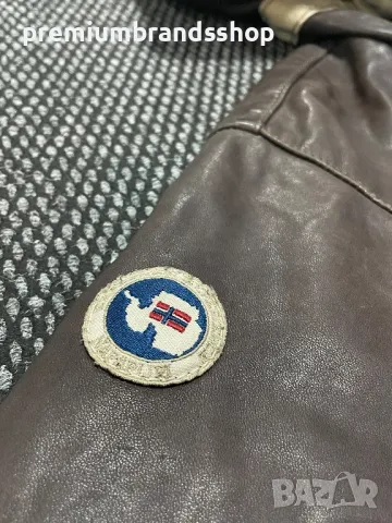 Napapijri кожено дамско яке L размер , снимка 2 - Якета - 47694726