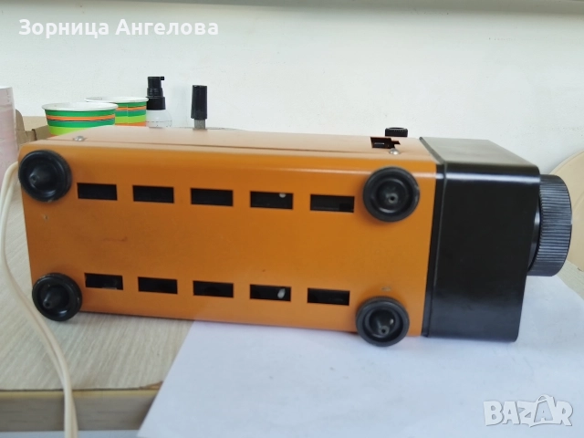 Оригинален работещ съветски диапроектор Ф-75 (Фильмопроектор) , снимка 6 - Антикварни и старинни предмети - 52919483