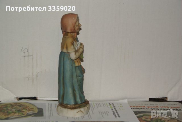 продавам керамична фигура , снимка 4 - Антикварни и старинни предмети - 40648666