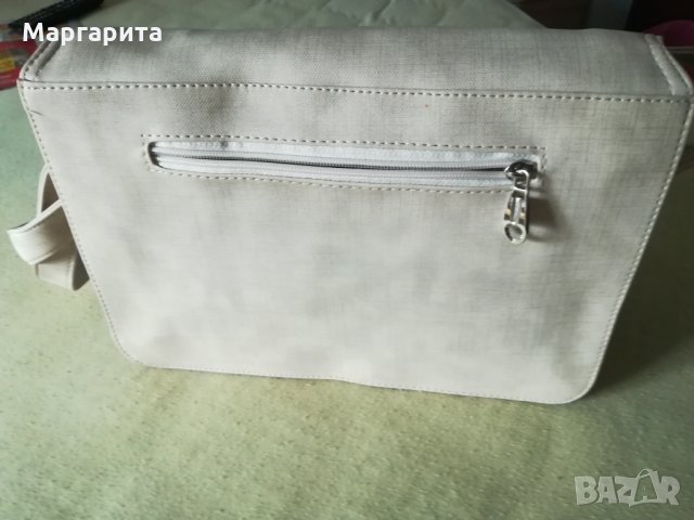 Продавам дамска чанта, снимка 4 - Чанти - 34033330