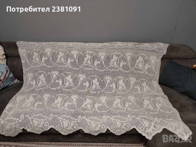 Покривки на една кука продавам - в добро състояние и покривала и черги, снимка 2 - Покривки за маси - 44356251