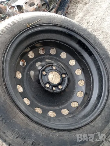 Резервна гума, тип патерица 15 Alfa Romeo 147 с крик и ключ, снимка 4 - Гуми и джанти - 49481420