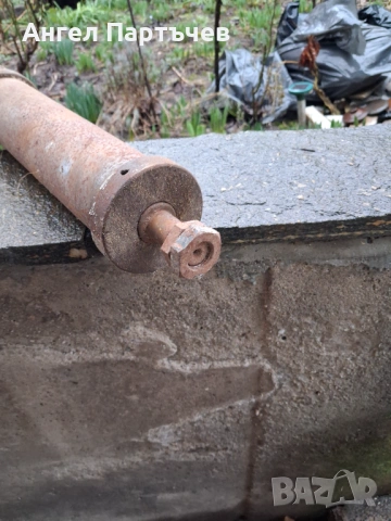 Ос с лагери , снимка 3 - Резервни части за машини - 53580345