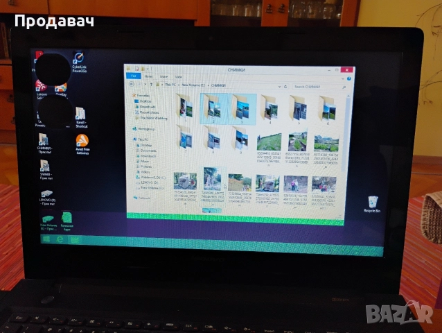 няколко лаптопи 