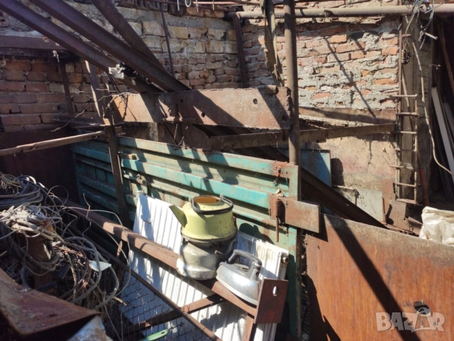 Почистване и извозване на  скрап  железа – Пловдив и Пазарджик От Дворове Обекти Гаражи 