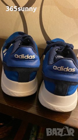 Адидас 44 номер, снимка 5 - Спортни обувки - 39946143