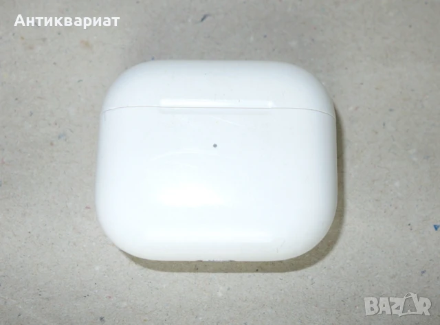 APPLE Lightning Charging Case A2897 за AirPods 3