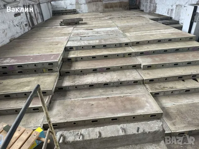 Лек кофраж Hünnebeck, предимно 75см, дължина 250см, 850m2, снимка 3 - Други машини и части - 49916093