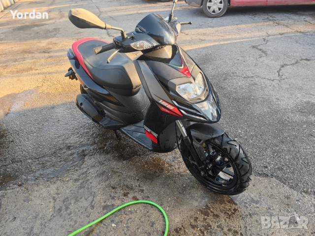 Aprilia SR125 Motard 2016 Malossi, снимка 15 - Мотоциклети и мототехника - 52438007