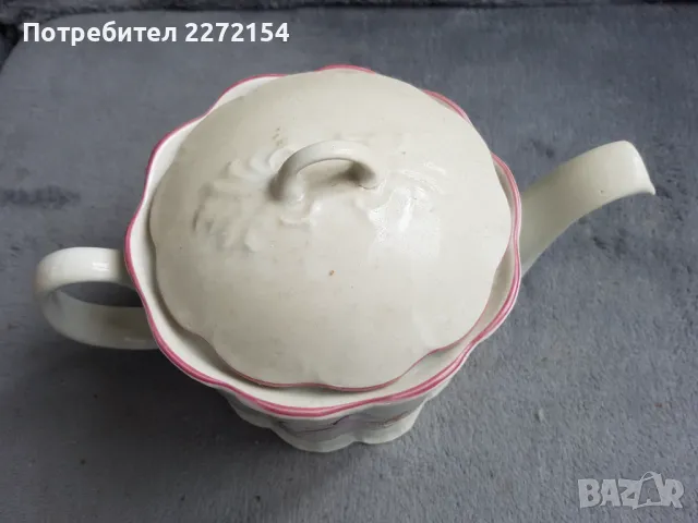 Порцеланов чайник 2