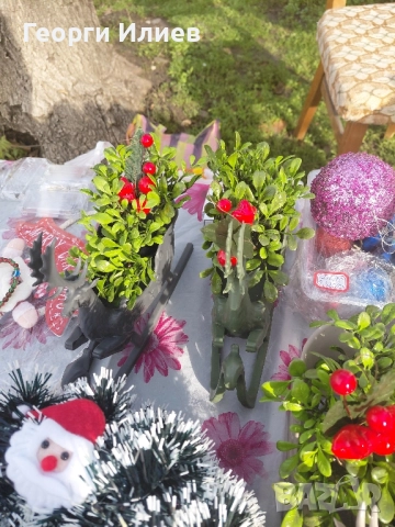 коледна украса и ръчно изработени гривни, снимка 6 - Декорация за дома - 52635795