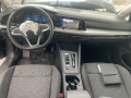 Volkswagen Golf VIII Variant, двигател DFYA, 1.5 eTSI, 150 кс., автоматик, 64 000 km., 2023, euro 6D, снимка 8