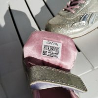 Детски маратонки Reebok!, снимка 2 - Детски маратонки - 44240325