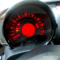 Toyota Aygo - бензин + газова уредба, снимка 6 - Автомобили и джипове - 42683365
