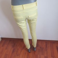 Дамски дънки и три модела панталон , снимка 8 - Панталони - 40887099